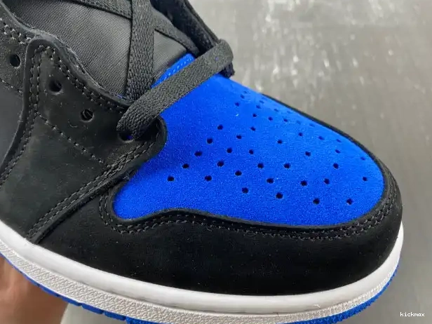 Rep MAX OG Reimagined Royal Jordan High Air DZ5485-042 1 0326